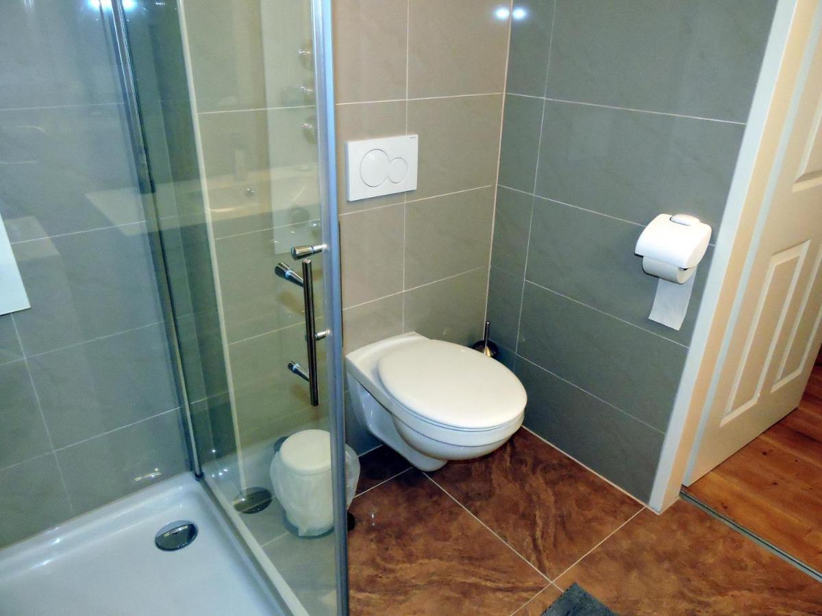 211 Amsterdam, Studio Apartment, 30M2 1-4 Pers Klagenfurt am Woerthersee Екстер'єр фото